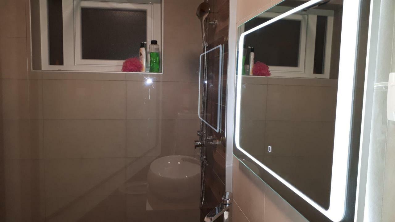 Best4You Apartment - Sea View - 70 M2 - 2 Bedrooms Ragusa Esterno foto